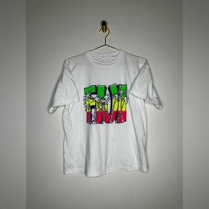 Bula!!!!! 🇫🇯 
1980s/90s single stitch FIJI shirt
